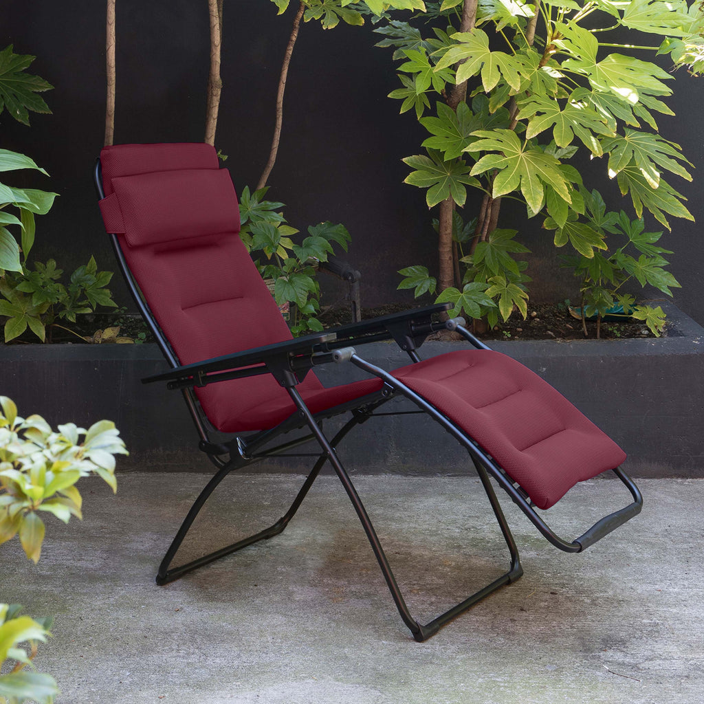 RECLINING CHAIR