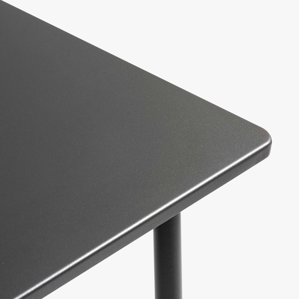 LOW SQUARE OUTDOOR TABLE