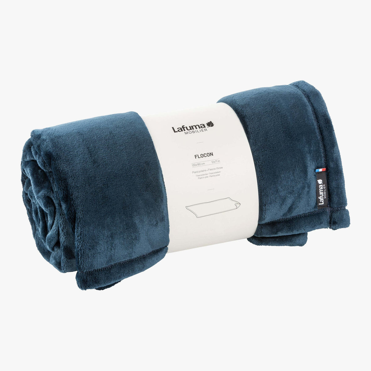 FLEECE BLANKET